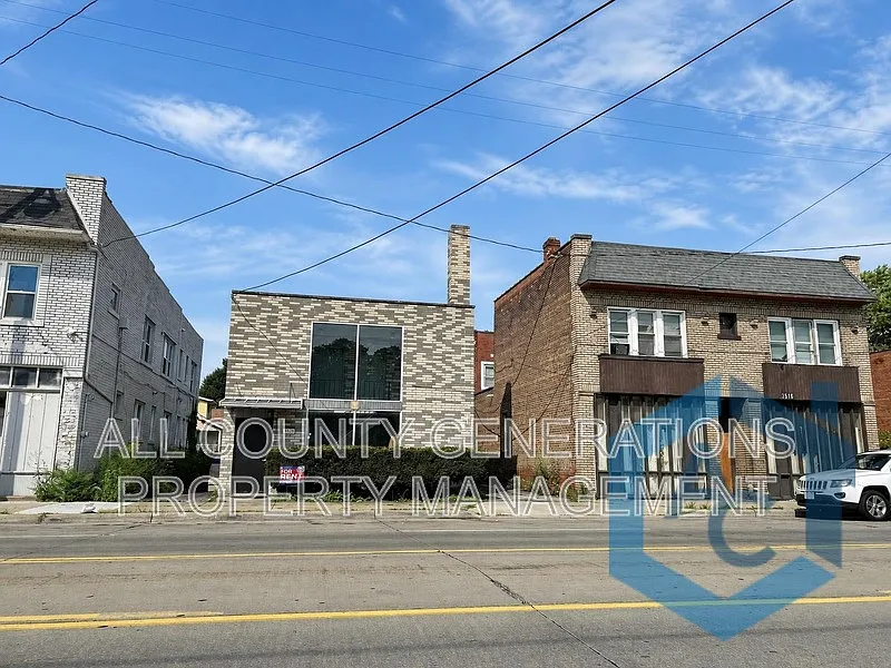 1 bed, 1.0 bath, $725 — Photo 1