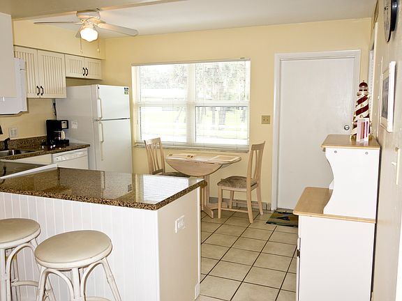 5th image of 509 N Atlantic Ave #31