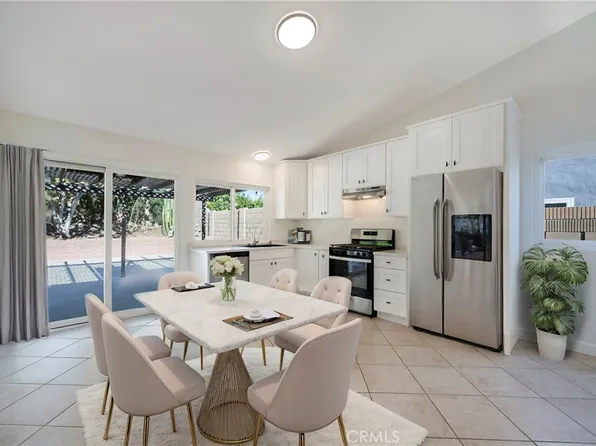 7335 E Calle Granada, Anaheim, CA 92808