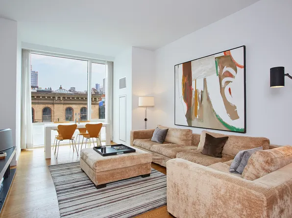 311 West Broadway image 1 of 12