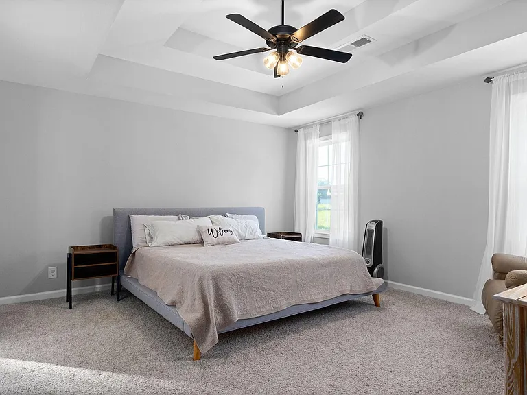 1055 Barnhill Rd — Photo 14