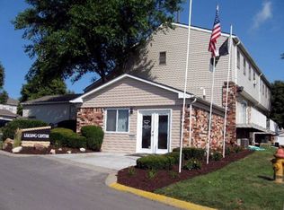 10004 Grand Plz, Omaha, NE 68134