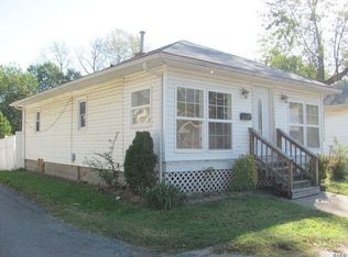 322 George St, East Alton, IL 62024