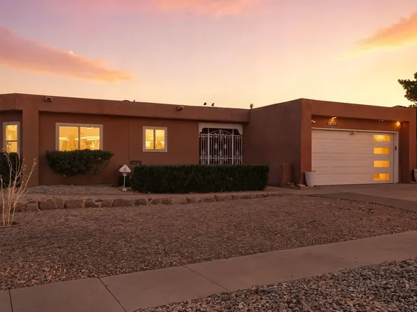 5305 Thomas Dr NE, Albuquerque, NM 87111