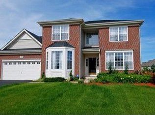 74 Westbourne Ave, Sugar Grove, IL 60554