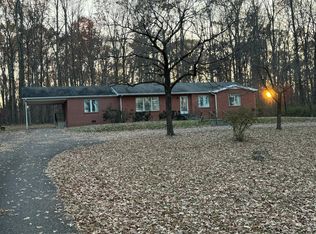 7428 Highway 41n, Adams, TN 37010