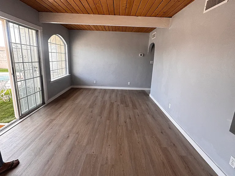 6420 Burgundy Way — Photo 11