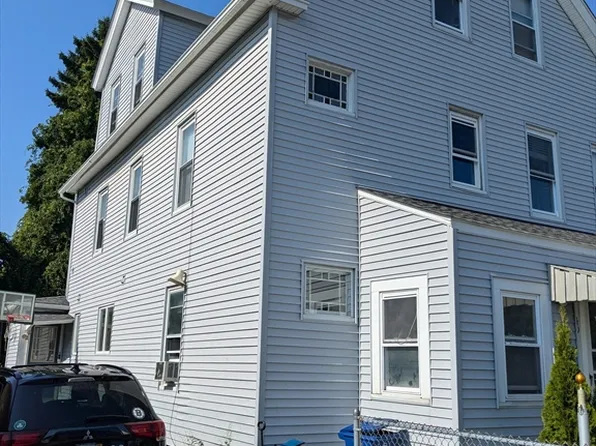 49 Atlanta St, Worcester, MA 01604