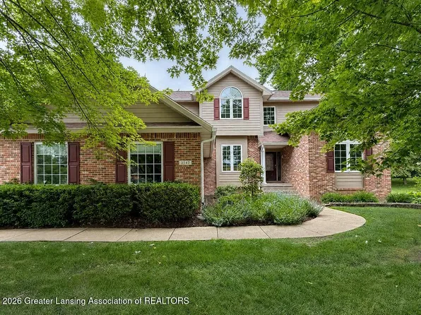 3542 Breezy Point Dr, Okemos, MI 48864