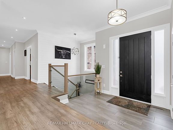 5th image of 8 Byers St