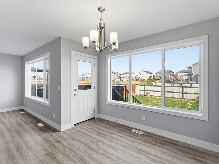 7 McLean Bnd — Photo 22