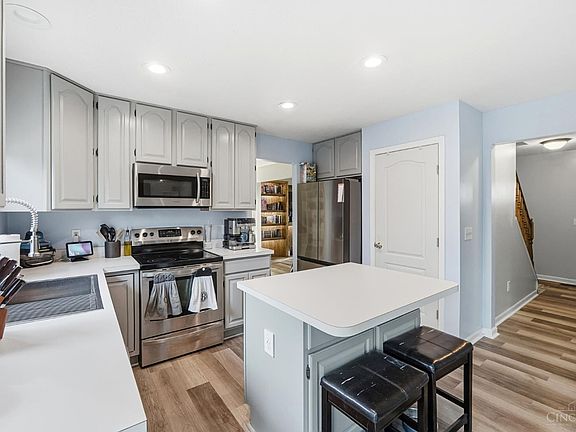 5th image of 3840 Bach Grove Ct