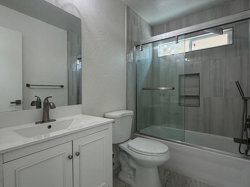 1st image of 1143 Smith Ave #B