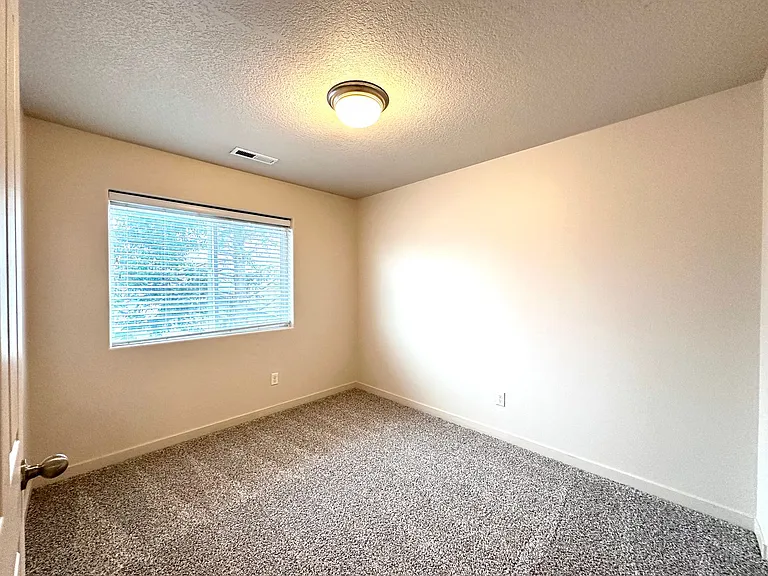 5215 NE 83rd Pl — Photo 21
