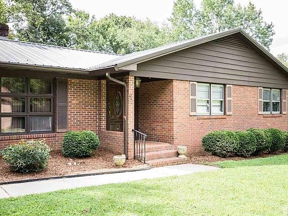 2nd image of 81 Northwood Park