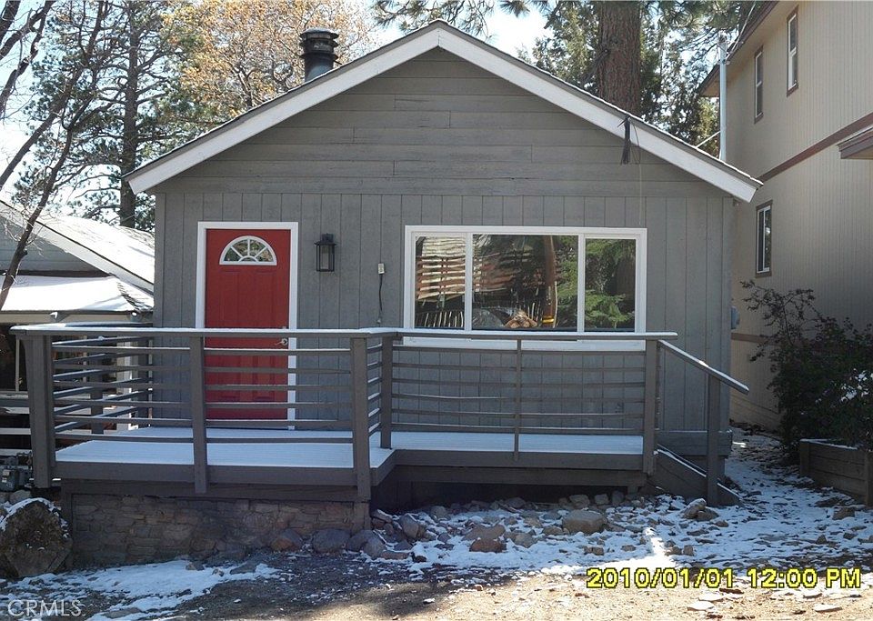 1st image of 871 Maple Ln