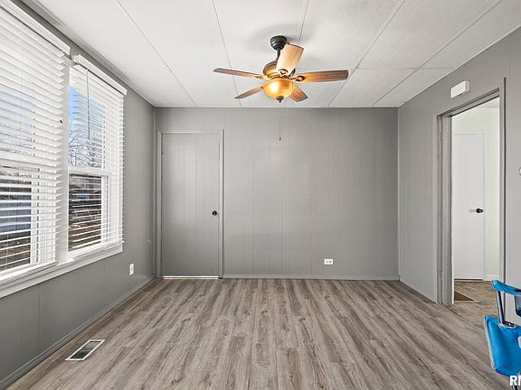 4th image of 2827 S 16th St