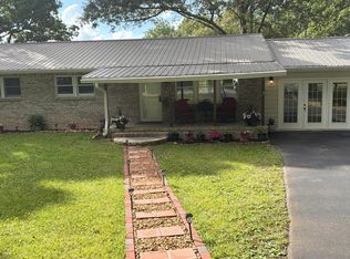 273 Fairway St, Crossville, TN 38571