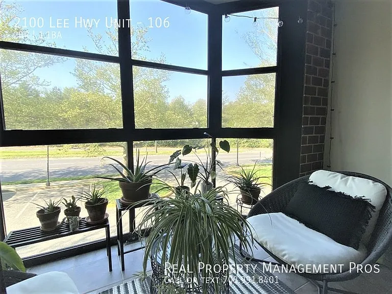 2100 Langston Blvd #106 — Photo 6