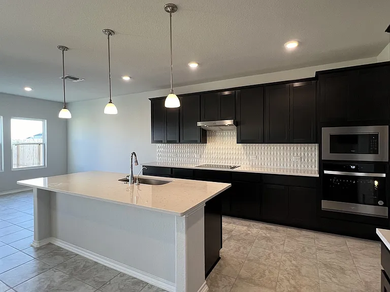 14611 Flatiron Clf — Photo 32