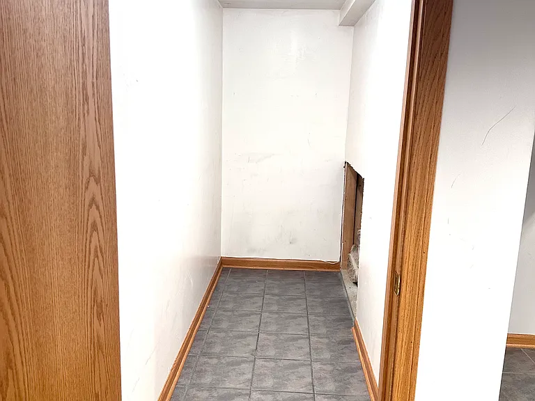 315 Bay Dr — Photo 27