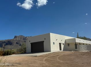 1651 S Prospectors Rd, Apache Junction, AZ 85119