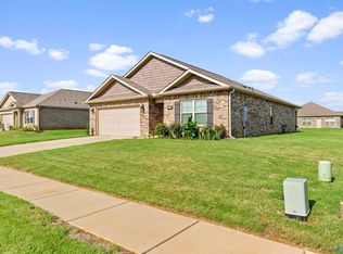 205 Tobin Ln, Hazel Green, AL 35750