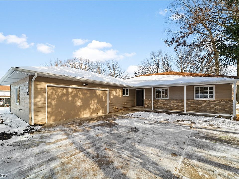 1st image of 2131 Apple Dr