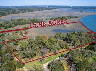 7083 Whistling Alligator Way, Wadmalaw Island, SC 29487