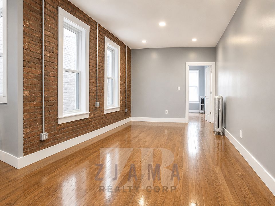1st image of 236 New York Ave APT 2L