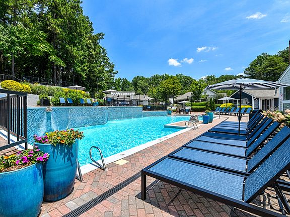 2nd image of 1818 Wood Hollow Ct SE #1025