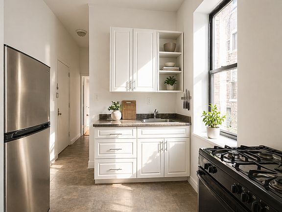 5th image of 565 W 173rd St APT 2
