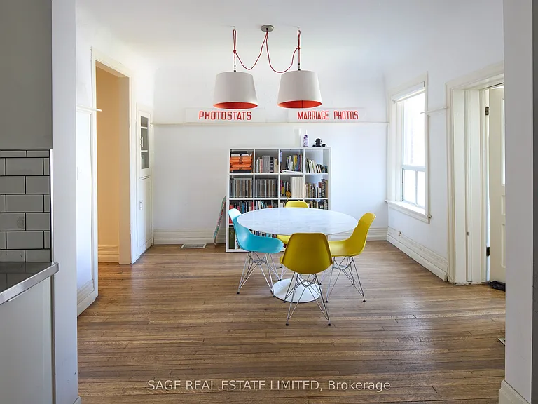 1158 College St #2 — Photo 3
