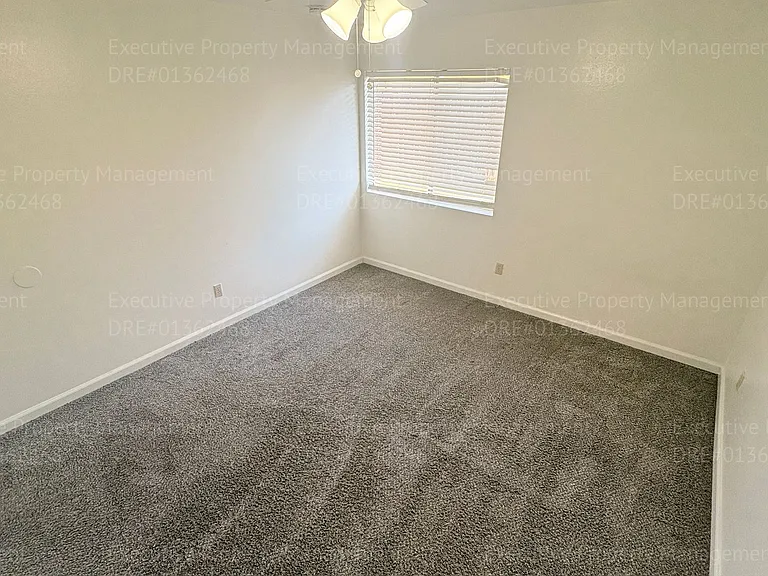 2425 Westholme Blvd — Photo 26