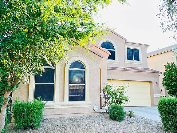 3rd image of 17537 W VOLTAIRE Street