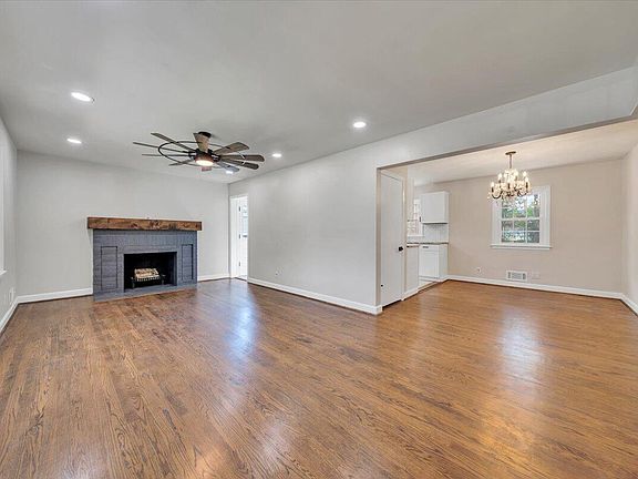 5th image of 3308 Frontier Rd NW