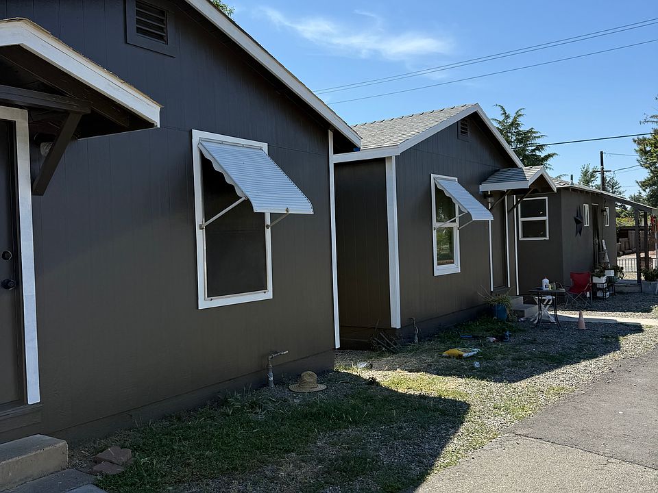 STUDIO APARTMENTS