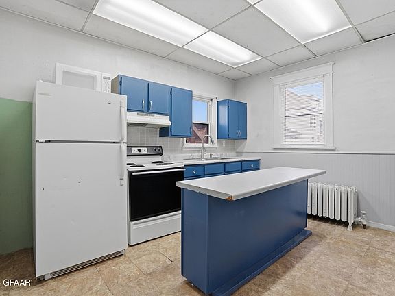 4th image of 513 3rd Ave S