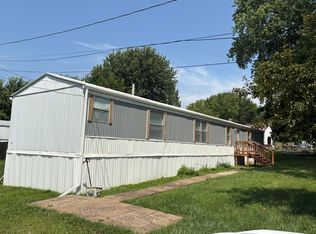 35 Kingswood Lake Ln, Harned, KY 40144