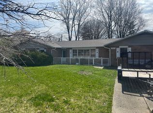 1701 Henry St, Champaign, IL 61821