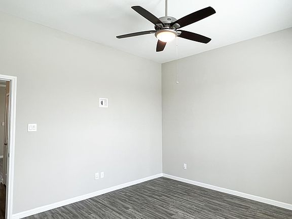 5th image of 3227 Walden Breeze Ct