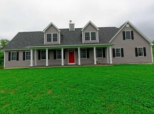 896 Farm To Market Rd, Troy, NY 12180