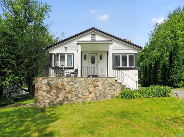 21 Sussex Road, Carmel, NY 10512
