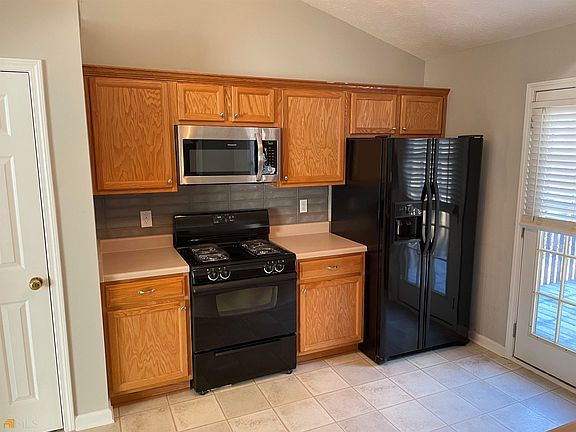 5th image of 336 Grover Turner Way