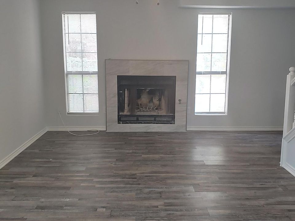 215 Lake Park Rd 215, Lewisville, TX 75057 Zillow