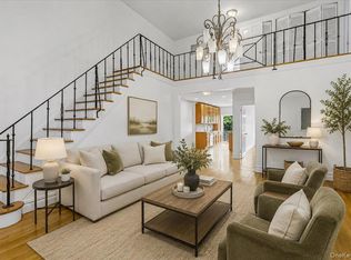 20710 42nd Ave #2, Bayside, NY 11361