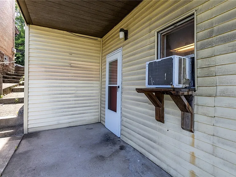 415 Carothers Ave #3 — Photo 17