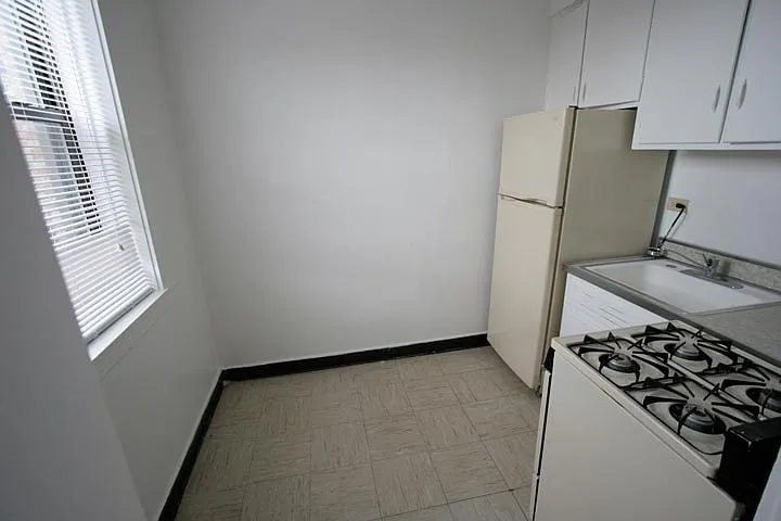 5528-5532 S. Everett Avenue — Photo 45