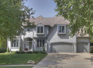 12910 Grandview St, Overland Park, KS 66213