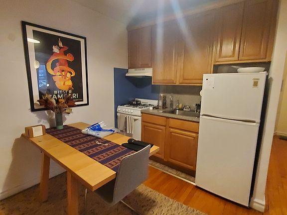 3rd image of 41-30 46th St #2S